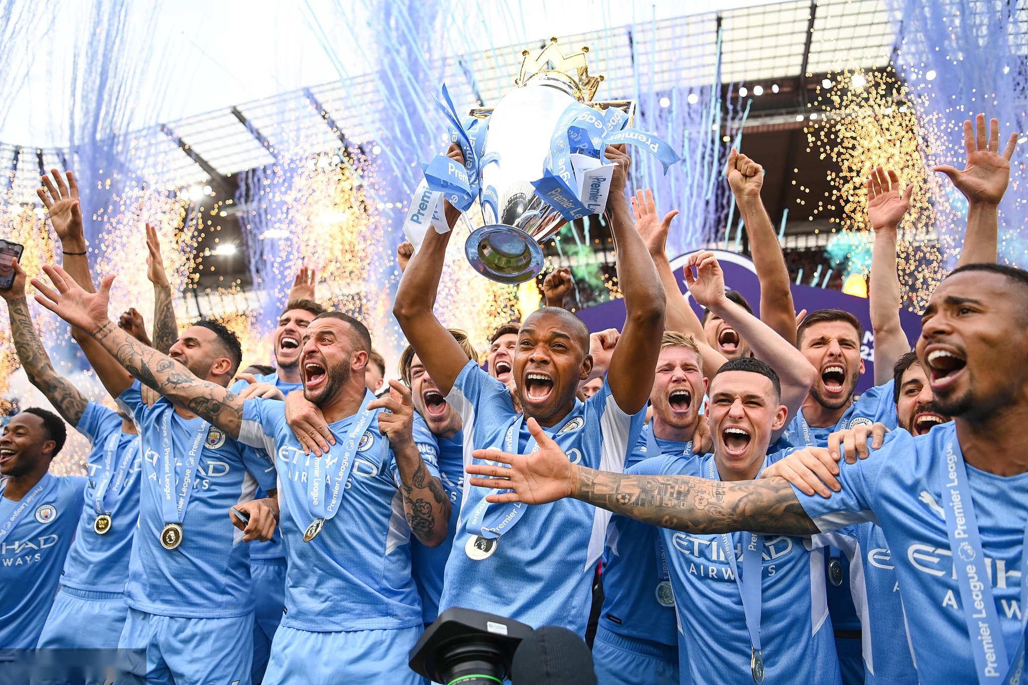 们过去努力 们过去努力